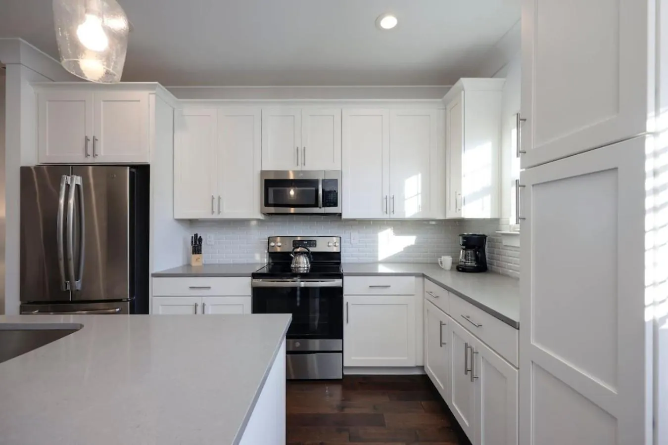 Ten Minutes To Broadway Alluring Gated Townhome Nashville Holiday home